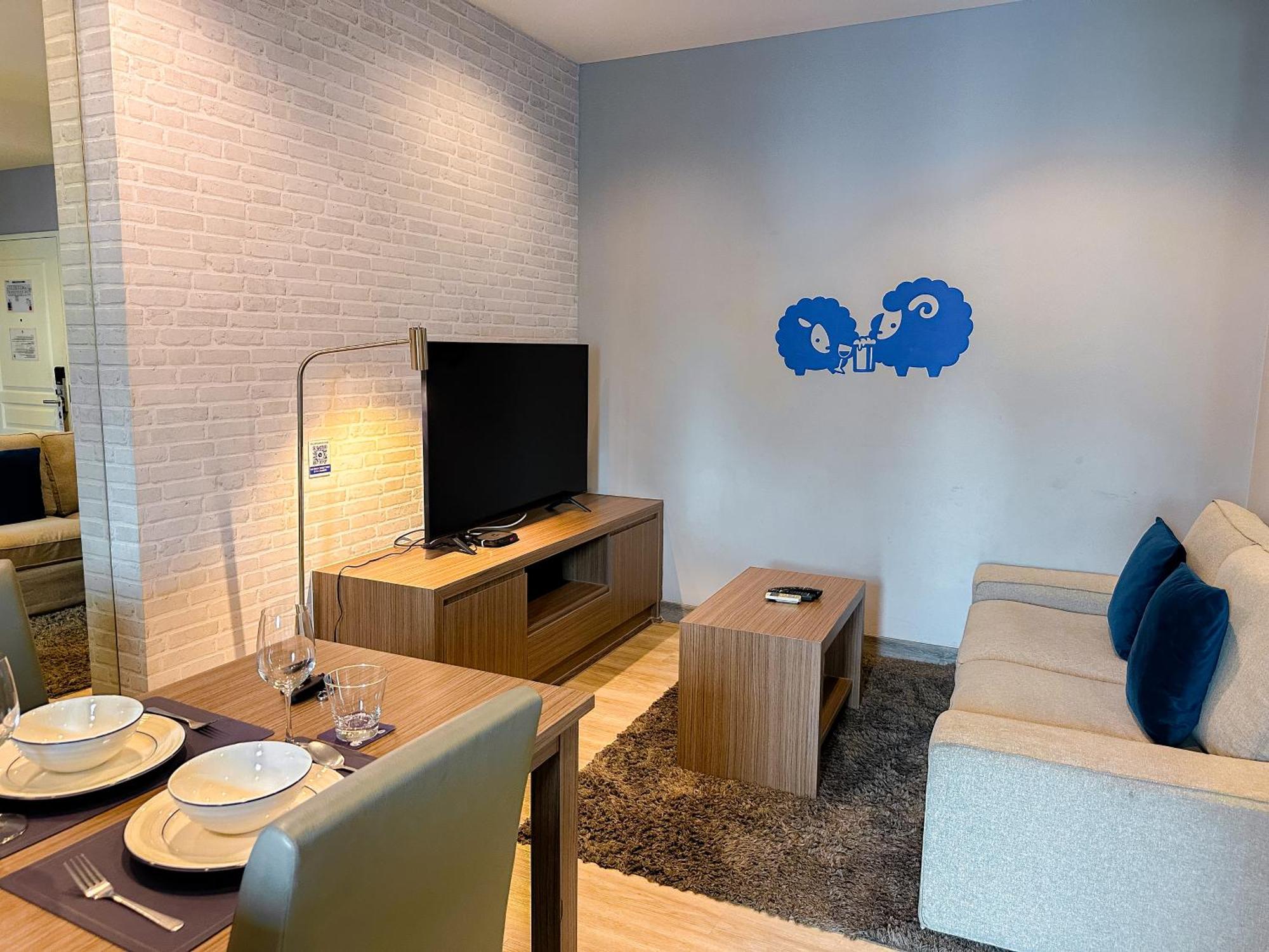 Kokotel Bangkok Dheva Thonglor Oda fotoğraf